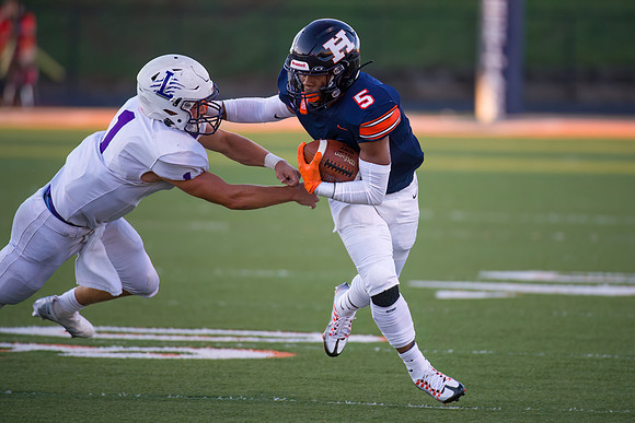 HVFB-090222-11