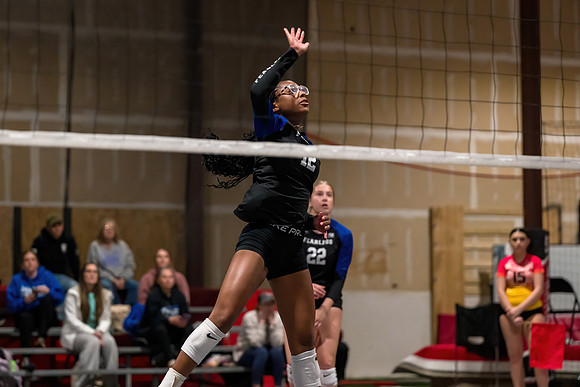 FE161vSpikers-4
