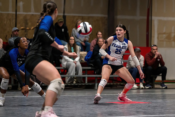FE161vSpikers-3