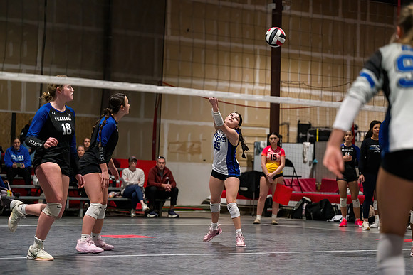 FE161vSpikers-9
