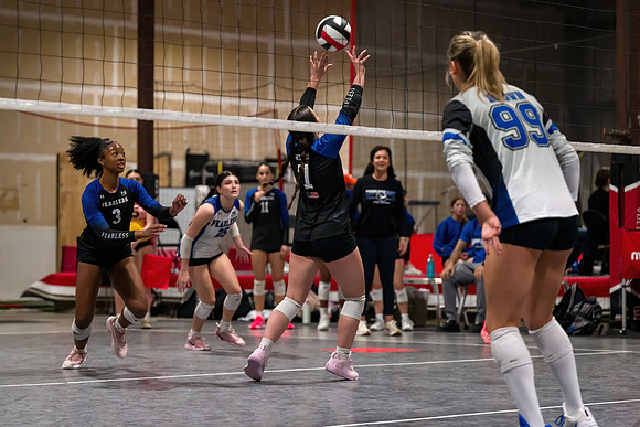 FE161vSpikers-10