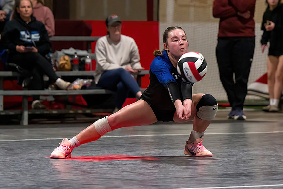 FE161vSpikers-12