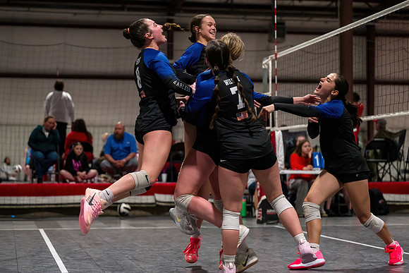 FE161vSpikers-28