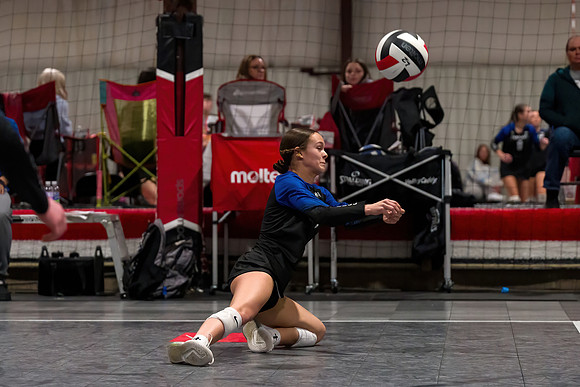 FE161vSpikers-32